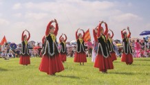 齐齐哈尔：富拉尔基区第二十三届“库木勒节”暨达斡尔族风情旅游季开幕