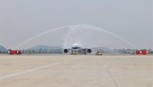 三期投运！杭州机场以极具仪式感的接待礼“过水门”迎接首个进港航班