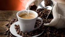 陆正耀库迪咖啡开启扩张：低价闯入中高端，口味遭诟病、提价受限之下何以存活？