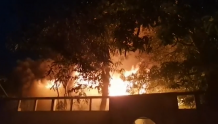 斯里兰卡总理府邸遭纵火损毁严重 警方已逮捕3名嫌疑人
