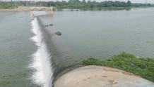 橡胶坝“拦河水”保灌溉，举水河上游水位将提至近10年新高