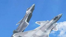 组图｜来看“比翼双飞”的中国战机