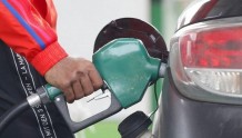 合众社：美国汽油价格为什么连续下跌 司机们被高油价吓坏了